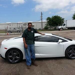 Meet your Posher, Jose